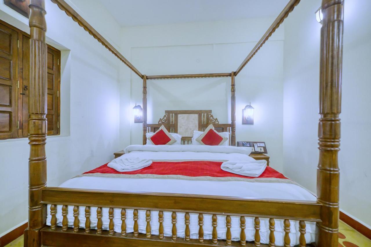 Hotel Windsor Castle Salem Eksteriør billede